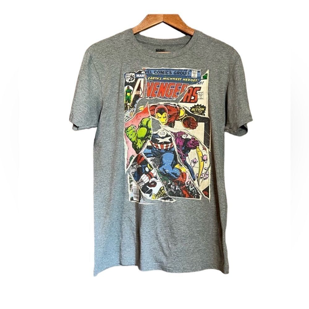 ‎3 for $30! The avengers grey graphic tee